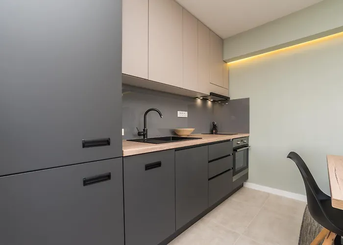 With Freeparking Apartment *